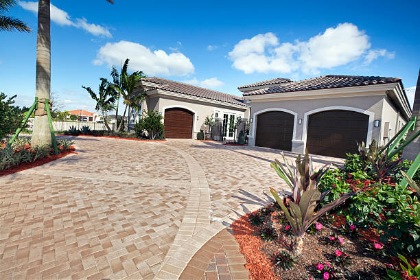 Best Driveway Pavers Near Me  in Lakes West, CT